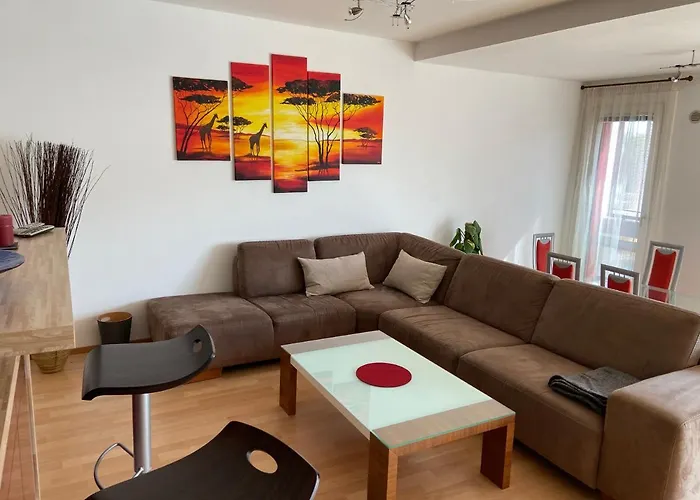 Bright Apartment With A Free Parking Garage @ Wienerberg